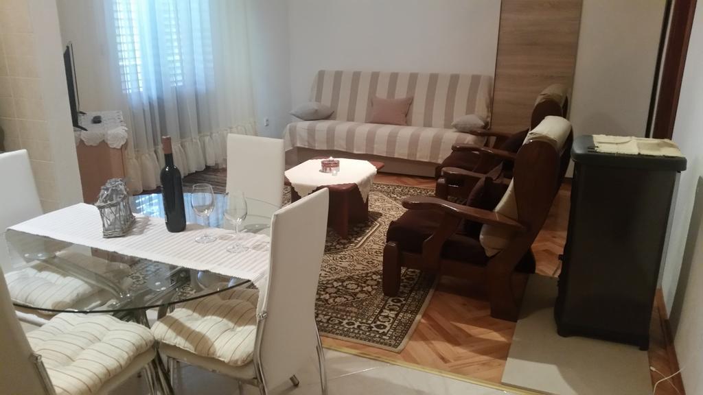 Apartment B&K Raslina Extérieur photo